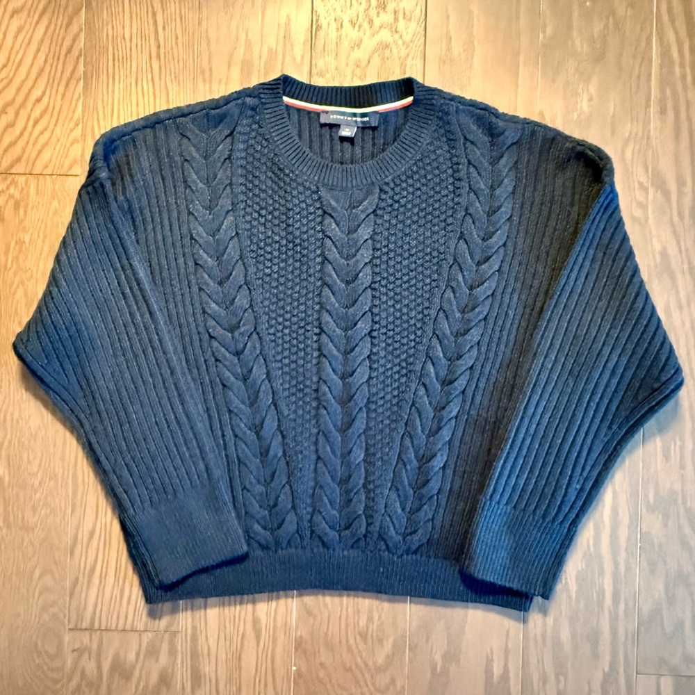 Tommy Hilfiger Men's Navy Cable-Knit Crewneck Sweater